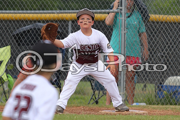 Benton (Cobb) vs. Benton 5-6 year old All-Stars 6-14-2015 (©Justin Manning) JWM_0014