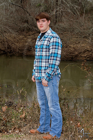 Austin Hicks senior pictures 12-29-13 (�Justin Manning) (�Justin Manning) (�Justin Manning) JWM_0039
