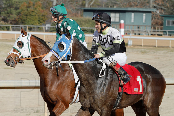 Oaklawn Park (Scenery) 1-26-14 (©Justin Manning) JWM_0055