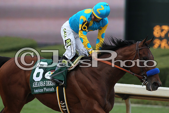 Arkansas Derby Day 4-11-2015 (©Justin Manning) JWM_2616