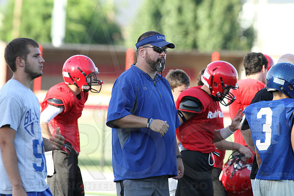 Harmony Grove Football Team Camp (Practice) 7-15-2014 (©Justin Manning) JWM_216