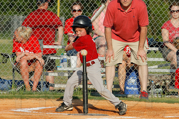 Phillies vs. Razorbacks 5-6 year old baseball 6-3-2014 (© Justin Manning) JWM_0166