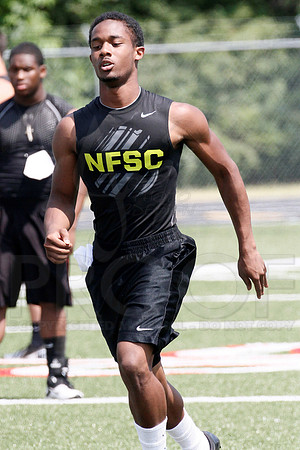 ArkansasVarsity Combine 5-26-12(Justin Manning)037