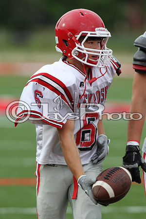 Glen Rose towel game (preseason football red-white game) 5-28-2015 (©Justin Manning) JWM_0020