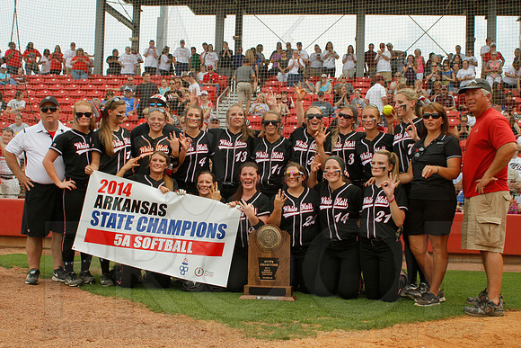 5A State Softball Finals Vilonia vs. White Hall 5-23-2014 (© Justin Manning) JWM_0462