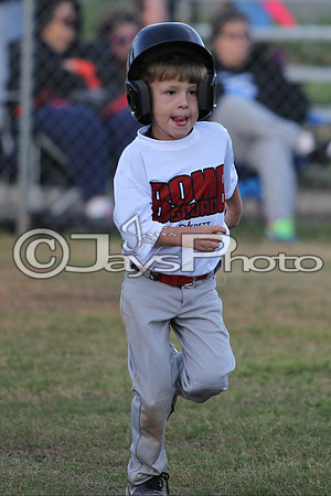 Bomb Squad vs Tigers 6-7 year old (Pitching Machine) 4-27-2015 (©Justin Manning) JWM_0027