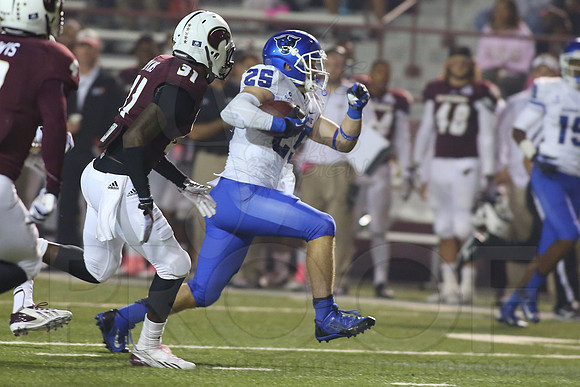 Georgia State @ ULM 10-26-13 (©Justin Manning) JWM_0652