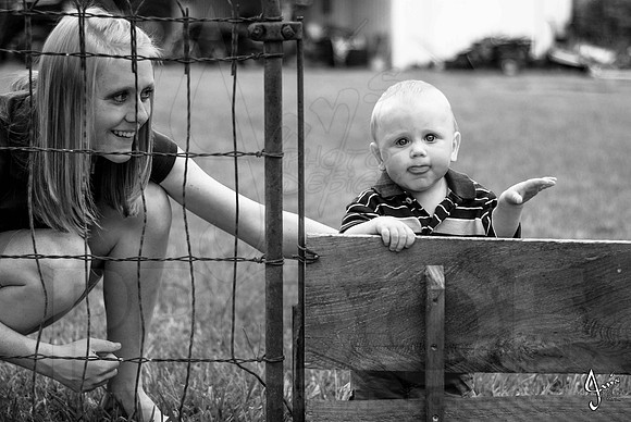 Madison & Kaleb Jacobs 7-7-12 (Justin Manning)090-2