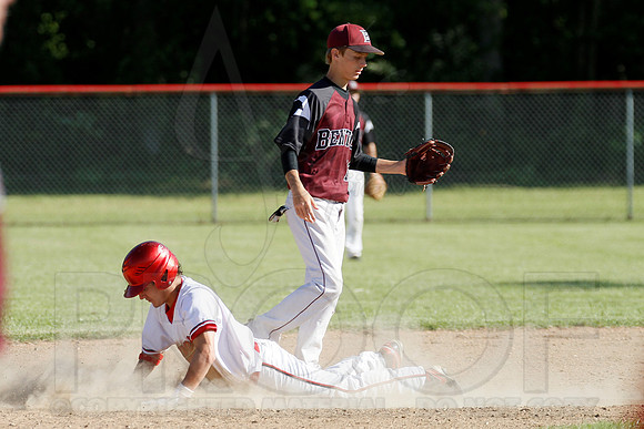 Benton (Freshman) @ Glen Rose 4-23-12(Justin Manning)048