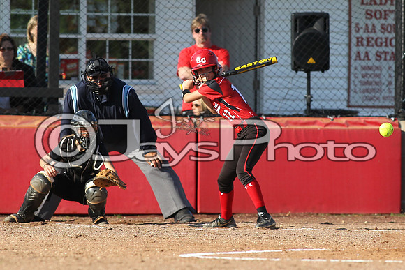 Bauxite @ Harmony Grove softball 4-21-2015 (©Justin Manning) JWM_0362