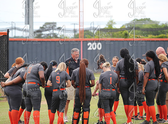 Estem @ Malvern (SENIOR NIGHT) 5-5-25_JWM_0040