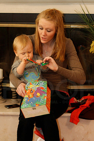 Kaleb's 1st birthday party 10-21-12 (Justin Manning)0011