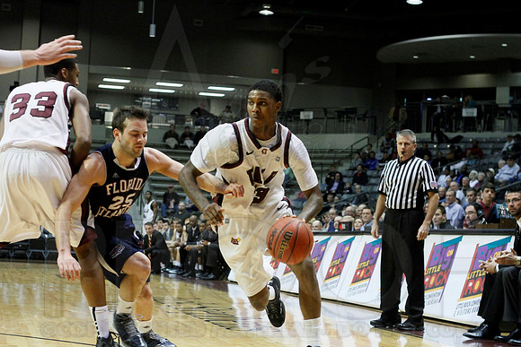 FAU @ UALR 1-24-13 (Justin Manning)0134