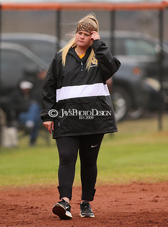 Dequeen @ Malvern softball 3-18-22_JWM_0019