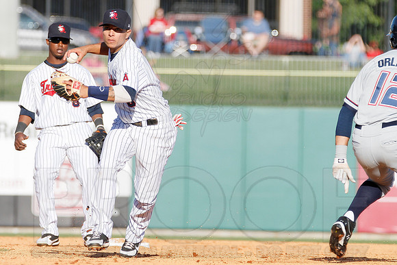 NW Arkansas Naturals @ Arkansas Travelers 4-21-12(Justin Manning)195