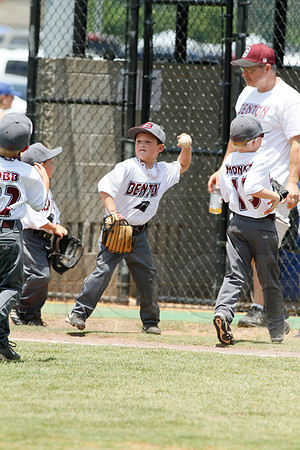 Benton Panther's vs. Pine Bluff Twins All Star's 6-22-2014 (© Justin Manning) JWM_0119
