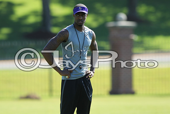 Tyrell Johnson Football Camp 6-10-17_JWM00207
