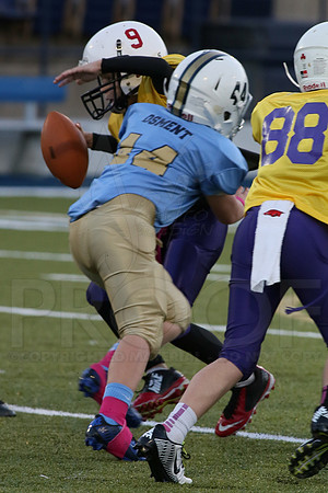 Catholic @ Pulaski Academy (Peewee) 10-14-2014 (©Justin Manning) JWM_0043
