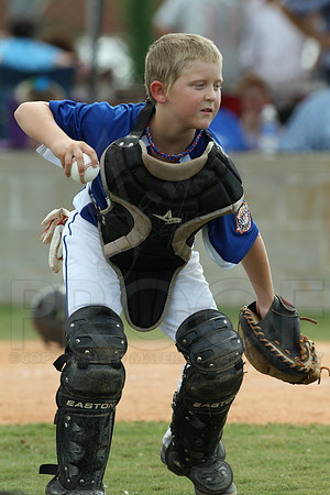 Benton-Midkiff vs. Bryant-Griffin 8 year old (Cal Ripken) 7-20-2014 (©Justin Manning) JWM_022