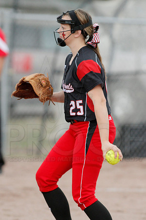 Harmony Grove @ Glen Rose softball 3-31-2014 (© Justin Manning) JWM_0113