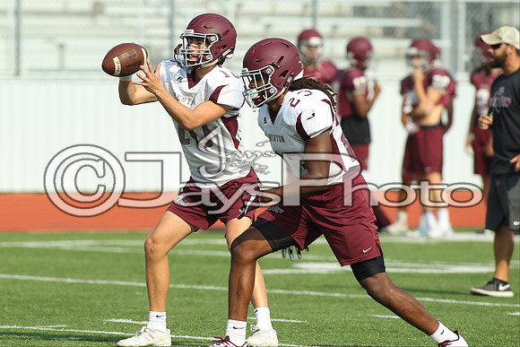 Benton Football Practice 8-4-17_JWM00121