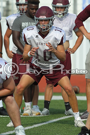 Benton Football Practice 8-4-17_JWM00021