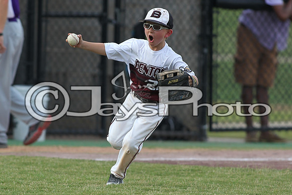 Benton vs. Hamburg 6 year old All Stars 6-29-2015 (©Justin Manning) JWM_0104