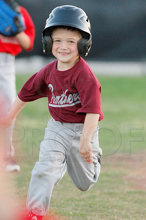 Phillies vs. Panthers 5-6 year old 5-6-2014 (© Justin Manning) JWM_0112