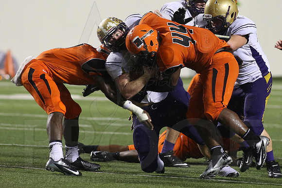 Warren vs. Booneville 12-20-13 (©Justin Manning) (©Justin Manning) JWM_0550
