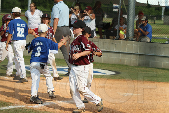 Benton-Midkiff vs. Bryant-Griffin 8 year old (Cal Ripken) 7-20-2014 (©Justin Manning) JWM_391