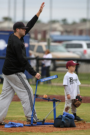 Bryant Fall Ball 9-13-2014 (©Justin Manning) JWM_115