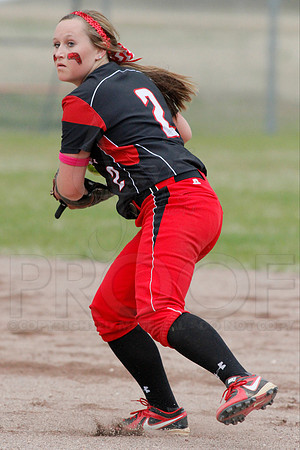 Harmony Grove @ Glen Rose softball 3-31-2014 (© Justin Manning) JWM_0079