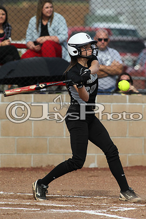 Bauxite @ Harmony Grove softball 4-21-2015 (©Justin Manning) JWM_0058