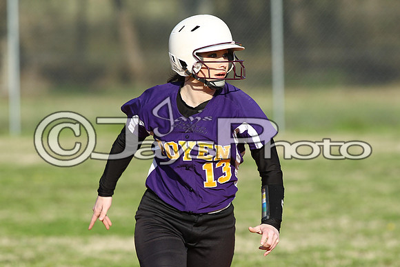 Poyen @ Glen Rose softball 3-28-2015 (©Justin Manning) JWM_0014