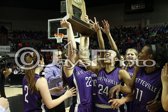 Conway vs. Fayetteville 7A Girls State Finals 3-14-2015 (©Justin Manning) JWM_152