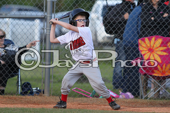 Bomb Squad vs Tigers 6-7 year old (Pitching Machine) 4-27-2015 (©Justin Manning) JWM_0065