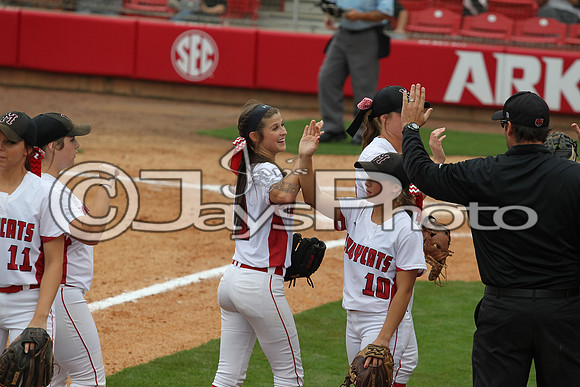 4A State Softball Finals Bauxite vs. Mena 5-22-2015 (©Justin Manning) JWM_0390