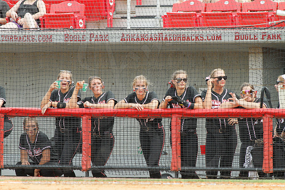 5A State Softball Finals Vilonia vs. White Hall 5-23-2014 (© Justin Manning) JWM_0245