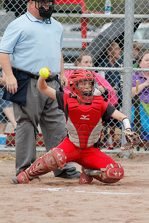 Harmony Grove @ Glen Rose softball 3-31-2014 (© Justin Manning) JWM_0093