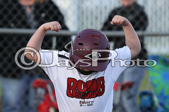 Bomb Squad vs Tigers 6-7 year old (Pitching Machine) 4-27-2015 (©Justin Manning) JWM_0007