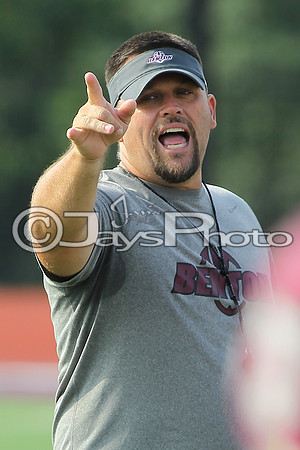 Benton Football Practice 8-4-17_JWM00036