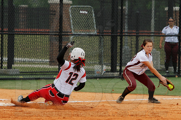 Benton vs. Russellville State Simi-Finals 5-17-2014 (© Justin Manning) JWM_0217