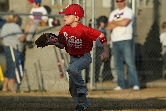 Phillies vs. Bomb Squad 4-10-14 4-10-2014 (© Justin Manning) JWM_0223