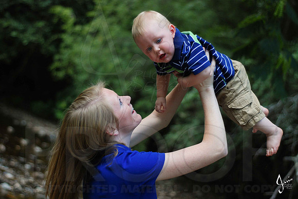 Madison & Kaleb Jacobs 7-7-12 (Justin Manning)003
