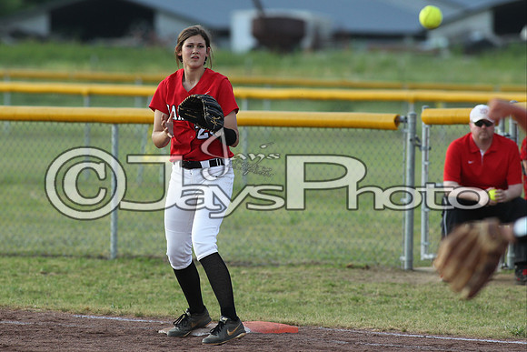 Glen Rose vs Harding Academy softball (Regionals) 5-8-2015 (©Justin Manning) JWM_0240