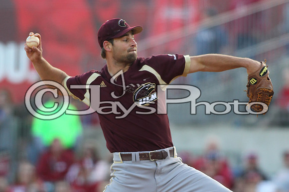 ULM @ Arkansas baseball_0175