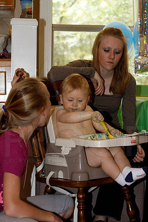 Kaleb's 1st birthday party 10-21-12 (Justin Manning)0054