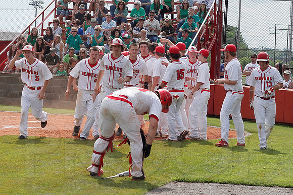 Glen Rose vs. Genoa Central 3A State 2nd Round 5-10-13 (© Justin Manning) JWM0357