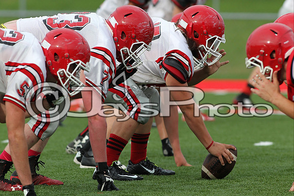 Glen Rose towel game (preseason football red-white game) 5-28-2015 (©Justin Manning) JWM_0117
