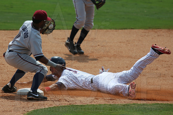 Northwest Arkansas Naturals @ Arkansas Travelers 9-2-13 (© Justin Manning) JWM0080
